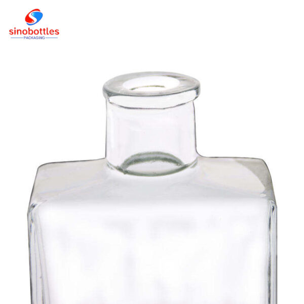 500ml /750ml square shape mountain frame base glass bottle