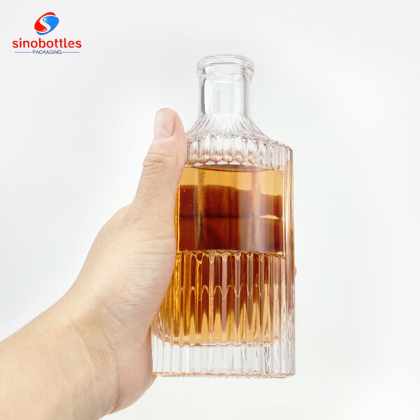 500ml engraved stripes round bottle