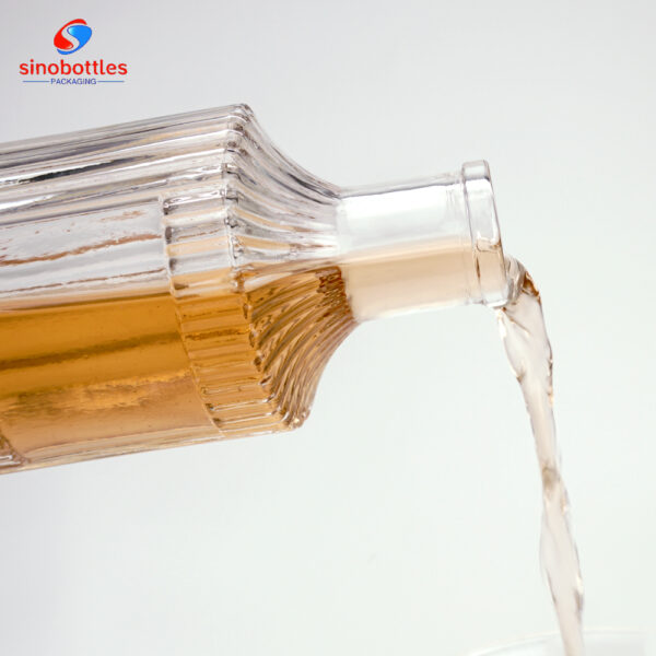500ml engraved stripes round bottle