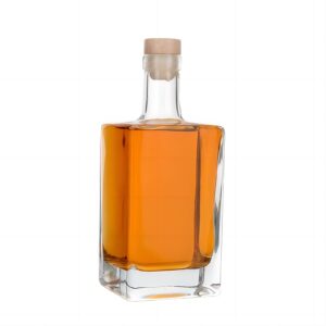 700ml 980g Square glass bottle bar top for vodka rum